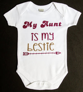 "My Auntie is My Bestie" Girl's Pink Glitter & Gold Lettering